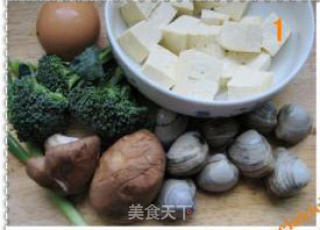 蛤蜊豆腐盖饭的做法步骤：1