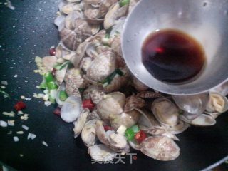 辣炒花蛤的做法步骤：7