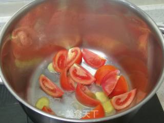 番茄玉米蛤蜊挂面的做法步骤：5