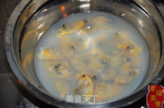 美食二合一蛤蜊煎烧豆腐的做法步骤：5
