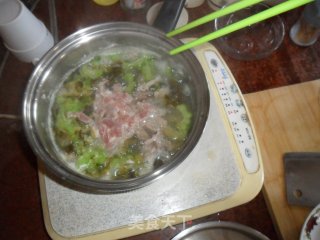 酸菜苦瓜蛤蜊汤的做法步骤：4