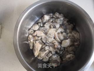 牡蛎滑蛋的做法步骤：1