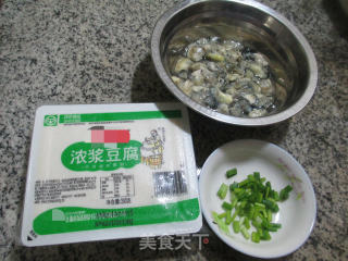 【宁波】牡蛎煮豆腐 的做法步骤：1