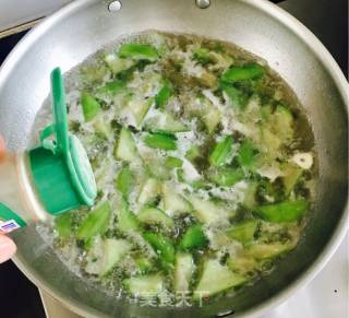 牡蛎丝瓜汤的做法步骤：10