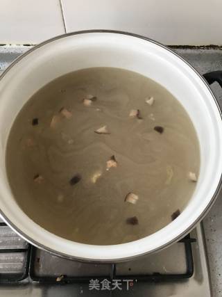 香菇鲍鱼胡萝卜粥的做法步骤：14