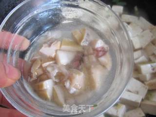 鲍鱼的家常吃法---鲍鱼蚝油豆腐的做法步骤：6