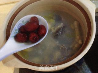 藏红花鲍鱼鸡汤的做法步骤：4