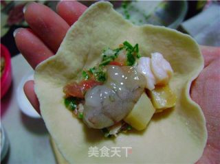 海鲜饺子的做法步骤：6