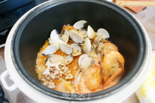 家庭改良版电饭锅——西班牙海鲜饭的做法步骤：10