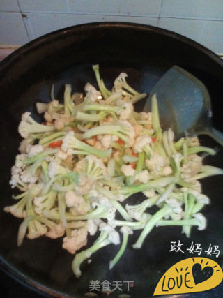 【山东】章鱼炒菜花的做法步骤：5