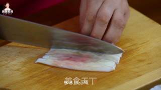 传统的麻婆豆腐加入海鲜，绝对美味极了！的做法步骤：2