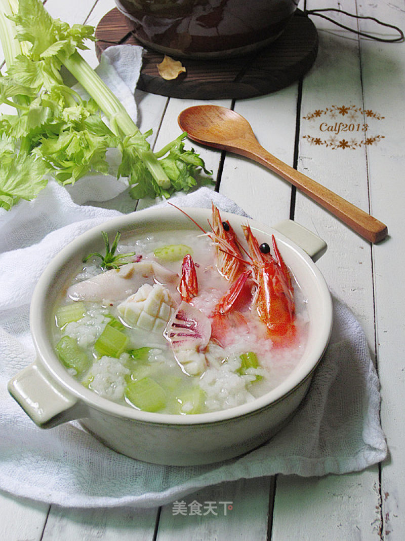 芹菜海鲜砂锅粥的做法