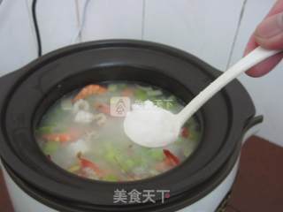 芹菜海鲜砂锅粥的做法步骤：12