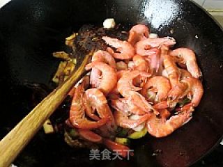 海鲜麻辣香锅的做法步骤：17