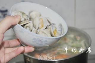 [菜谱换礼]海鲜粉丝煲的做法步骤：15
