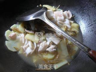 笋干菜鱿鱼炒土豆的做法步骤：8