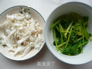 风靡街头的大锅菜——炒什锦的做法步骤：3