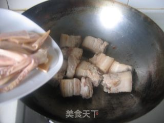 鱿鱼烧肉的做法步骤：4
