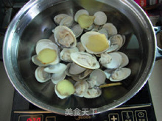 原味海鲜火锅的做法步骤：4