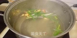 蛙鲜锅的做法步骤：12
