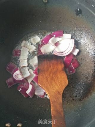 砂锅带丝鱿鱼煲的做法步骤：4