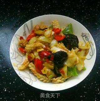 鲜鱿鱼炒白菜的做法步骤：4