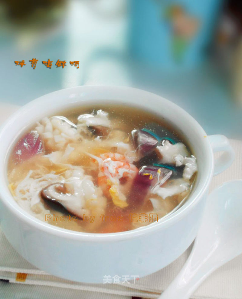 健脾袪湿--洋葱海鲜汤的做法