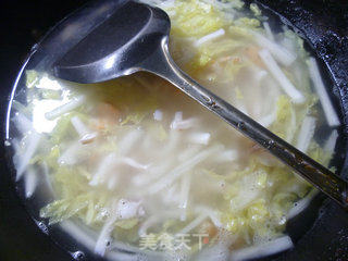 开洋鱿鱼白菜汤的做法步骤：7