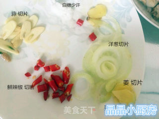 冬天来了，给家人餐桌加点绿色新鲜的鱿鱼四季豆的做法步骤：6