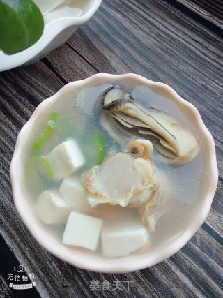 海鲜丝瓜豆腐汤的做法步骤：15