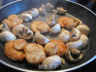 姜葱扇贝蘑菇的做法步骤：9