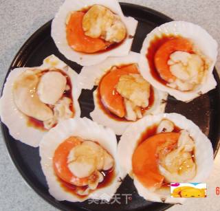 最爱的海鲜简单制作--------蒜茸粉丝蒸扇贝的做法步骤：7