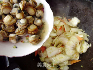 家常菜----扇贝炒白菜的做法步骤：8