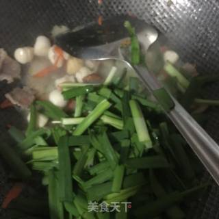韭菜炒扇贝的做法步骤：9