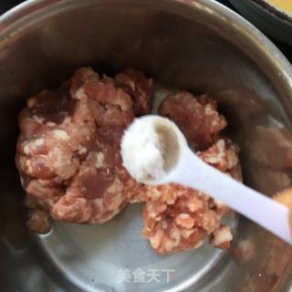 白萝卜鲜贝翡翠饺的做法步骤：10