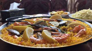 平民不平凡西班牙海鲜饭的做法步骤：9