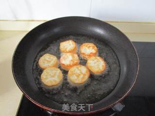 茄汁干贝松仁酿豆腐的做法步骤：6