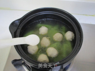 莴笋干贝贡丸汤的做法步骤：10