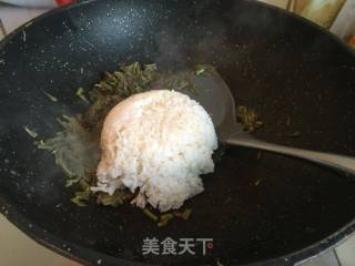 香椿干贝炒饭的做法步骤：9