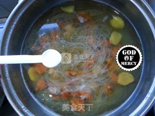 紫菜干贝肉片汤的做法步骤：8