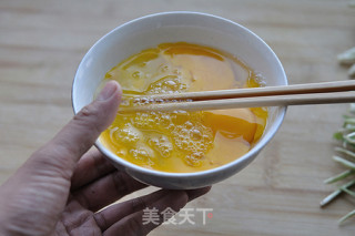 三鲜水饺的做法步骤：2