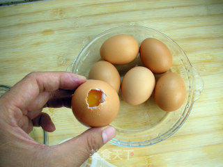 无黄鸡蛋（花菇瑶柱蛋）的做法步骤：6