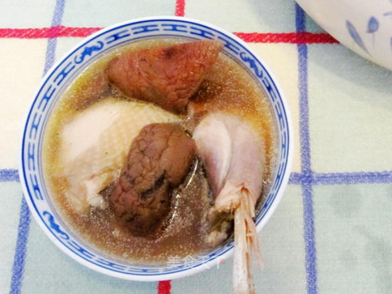 【闽菜】红菇土鸡汤的做法