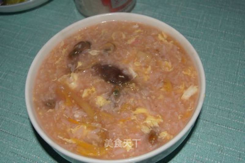 月子餐--糯米鸡蛋海鲜粥的做法