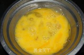 月子餐--糯米鸡蛋海鲜粥的做法步骤：9
