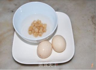 【闽菜】美味的干贝芙蓉蛋的做法步骤：1