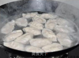 干贝苞菜猪肉饺子的做法步骤：10