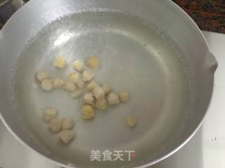 海鲜角瓜汤的做法步骤：2