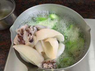 海鲜角瓜汤的做法步骤：7