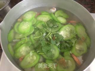 海鲜角瓜汤的做法步骤：10
